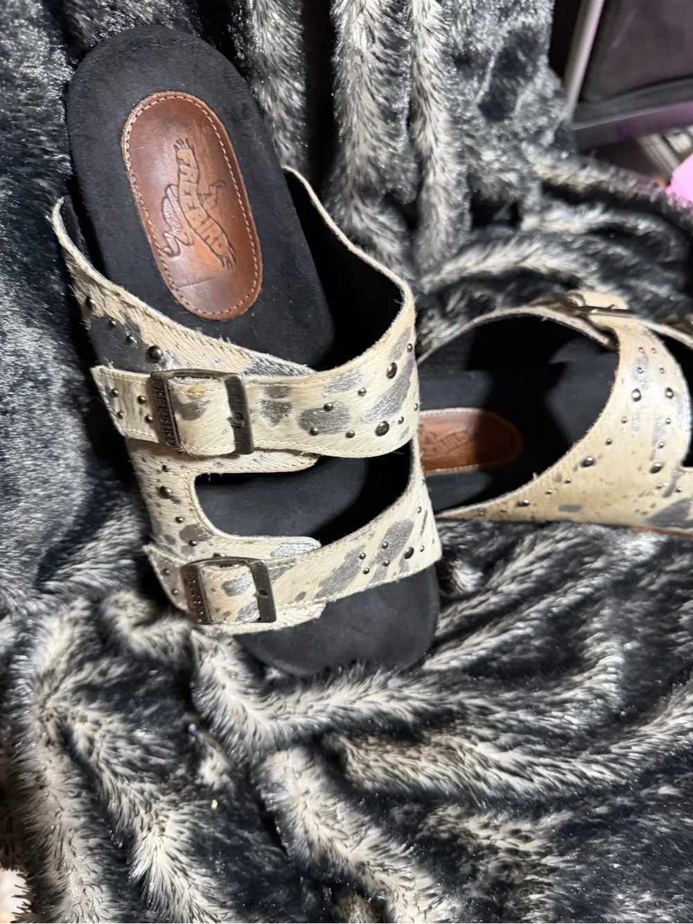 Freebird women’s size 10 slide on real first sandals with two buckles